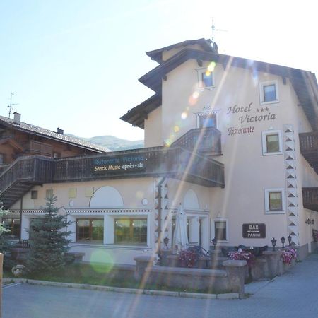 Hotel Victoria Livigno Exteriör bild